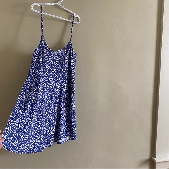 Beautiful H&M summer dress - Picture 2 of 3